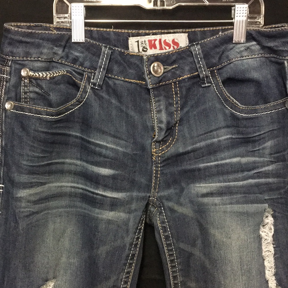 1st Kiss Skinny Distressed Jeans Sz 9 embellished